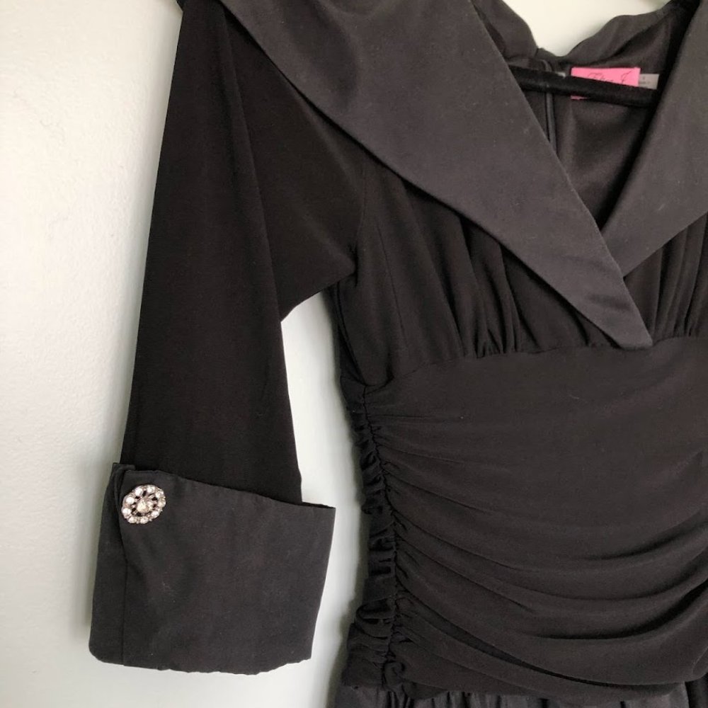 Eliza J Black Taffeta Evening Dress, midi length, size 4 - Picture 4 of 10